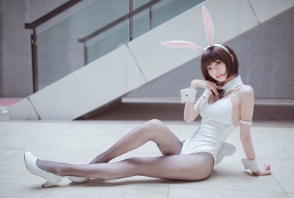 你的负卿cosplay兔女郎桌面壁纸