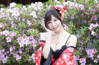 人体艺术大胸美女