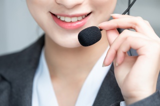 客服女性特写